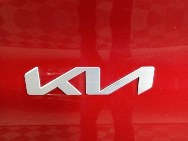 2022 Kia EV6 view 29