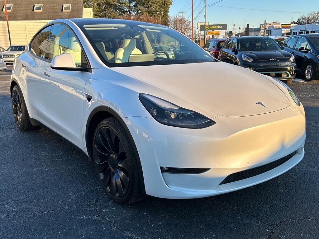 2021 Tesla Model Y view 6