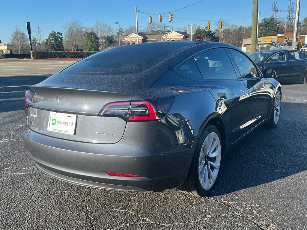 2022 Tesla Model 3 view 3