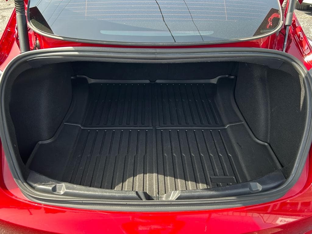 2022 Tesla Model 3 view 19