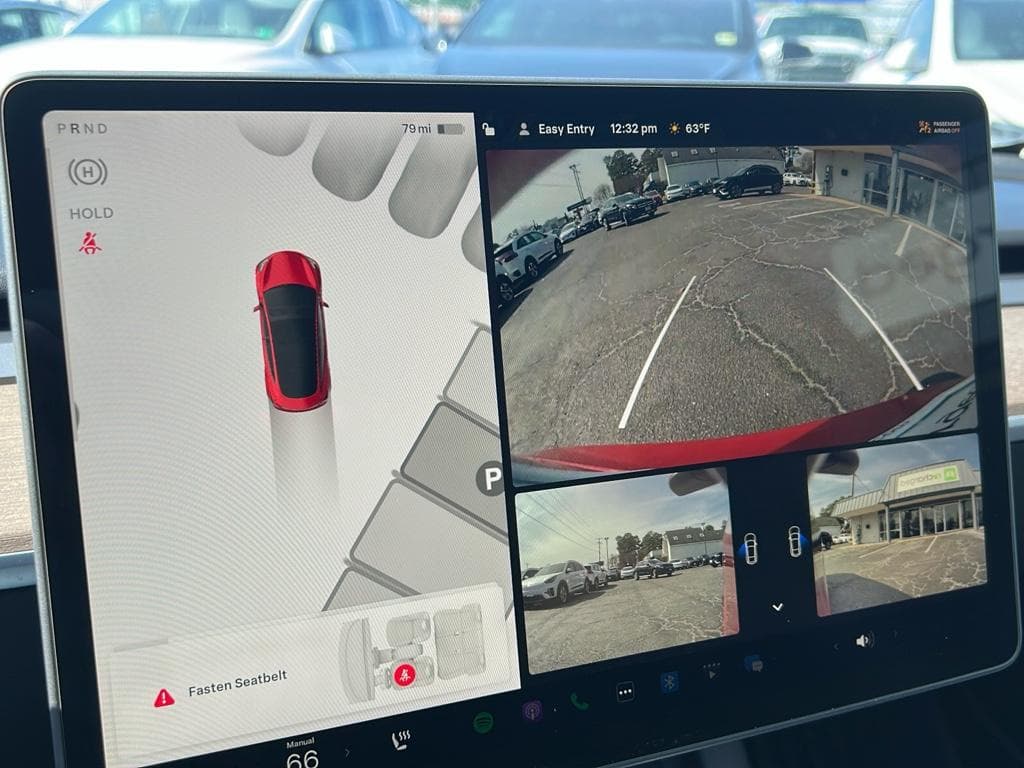 2022 Tesla Model 3 view 11