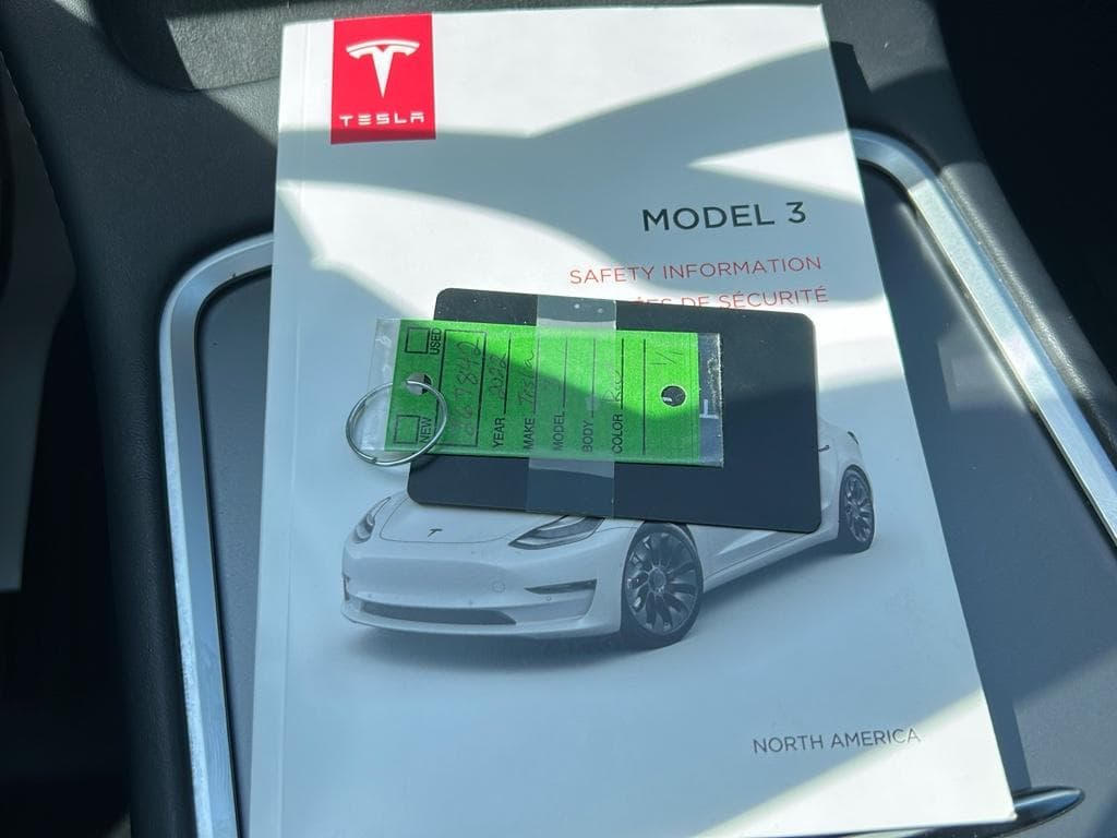 2022 Tesla Model 3 view 15