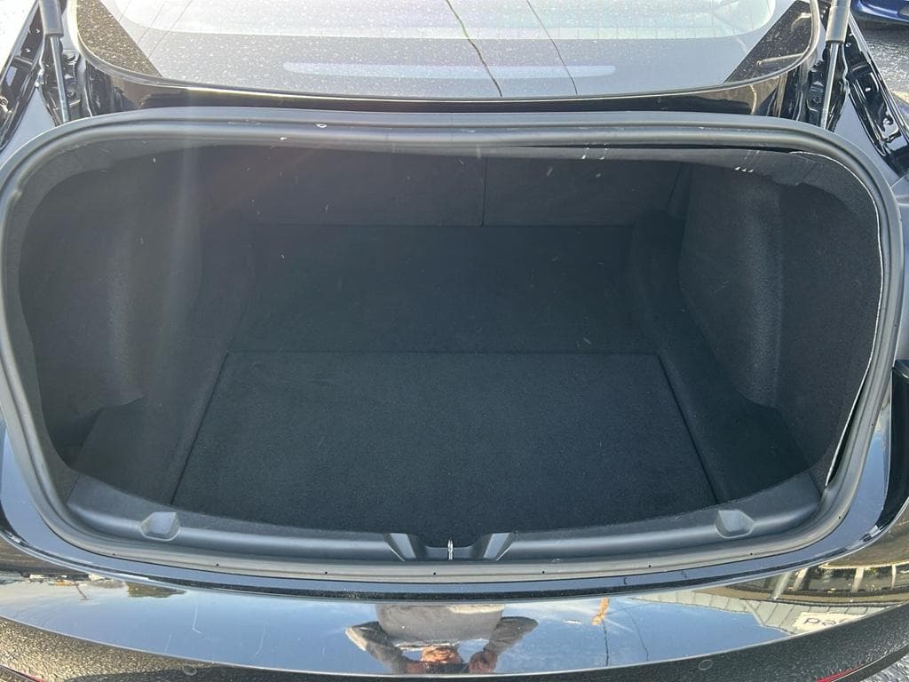 2019 Tesla Model 3 view 18