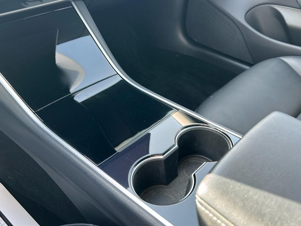 2019 Tesla Model 3 view 13