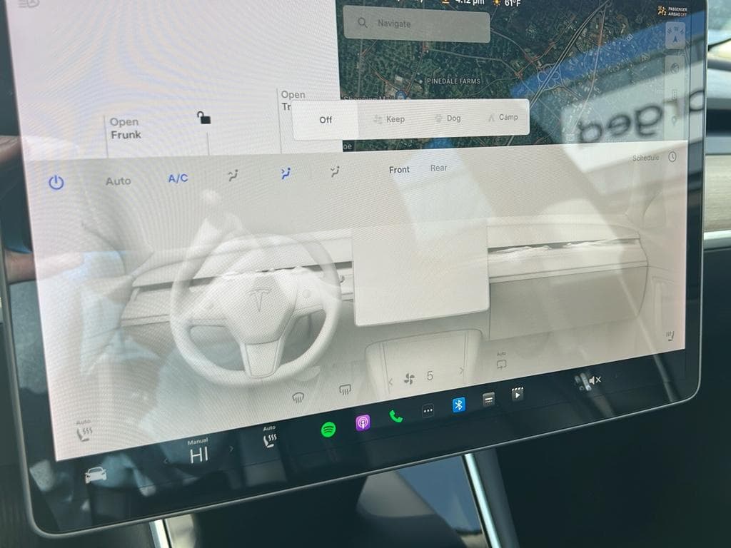 2019 Tesla Model 3 view 11