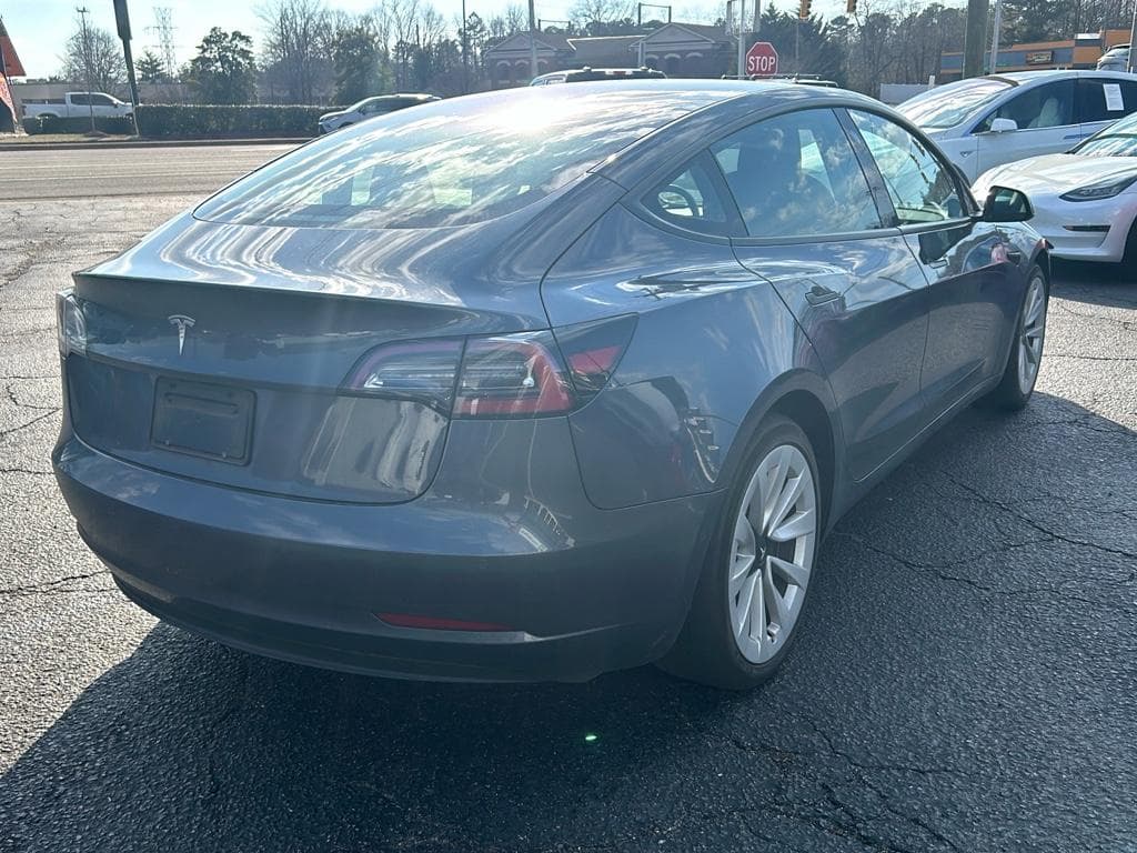 2022 Tesla Model 3 view 3