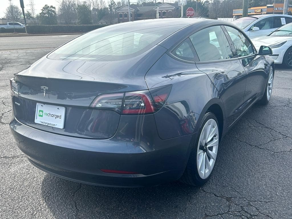 2022 Tesla Model 3 view 3