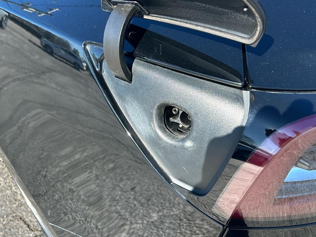 2019 Tesla Model 3 view 5