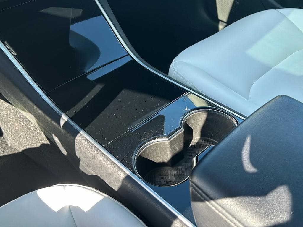 2019 Tesla Model 3 view 14