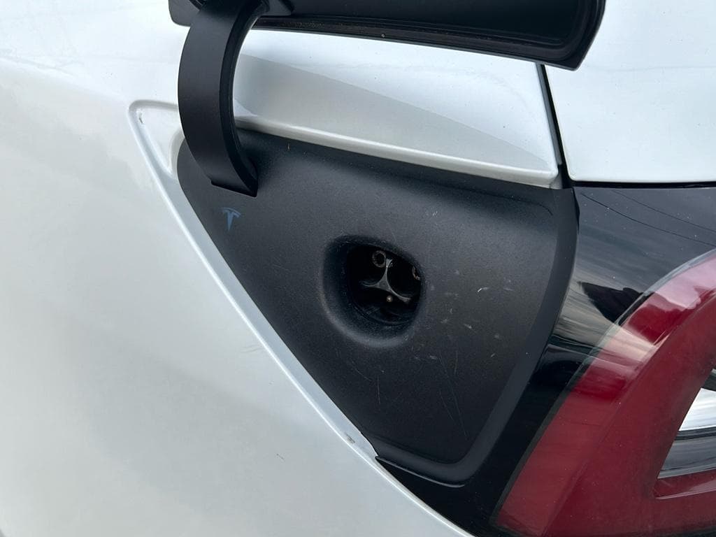 2019 Tesla Model 3 view 5