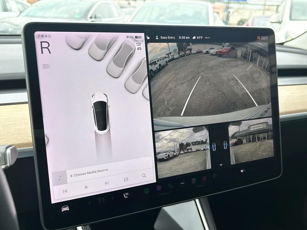 2019 Tesla Model 3 view 11