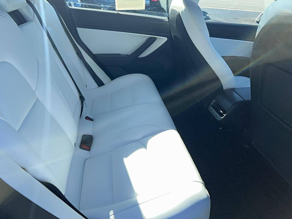 2019 Tesla Model 3 view 17