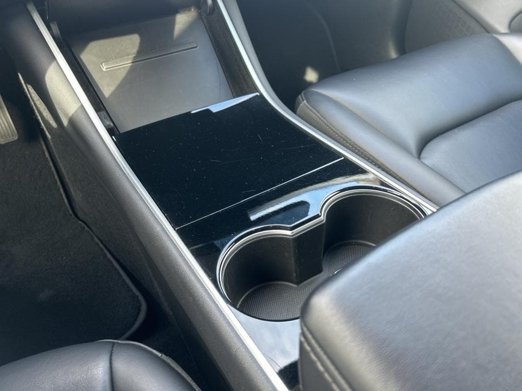 2019 Tesla Model 3 view 14