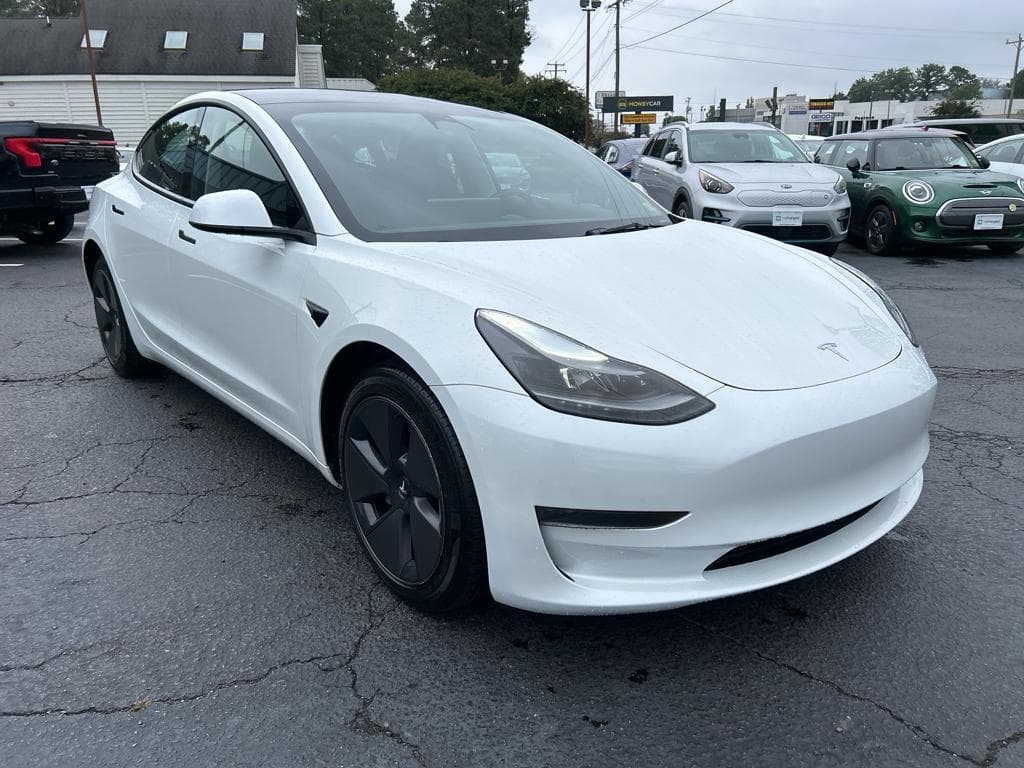 2023 Tesla Model 3 view 4