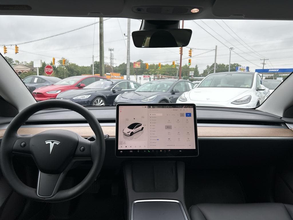 2023 Tesla Model 3 view 12