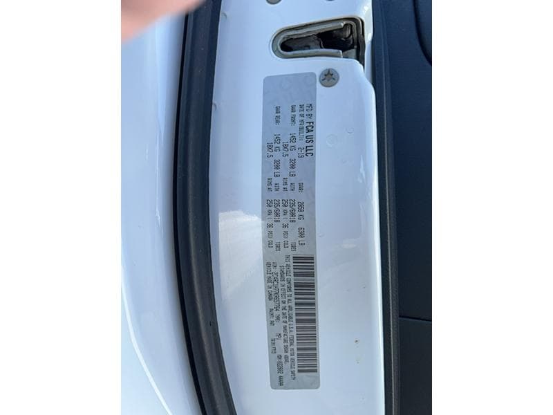 2019 Chrysler Pacifica view 22