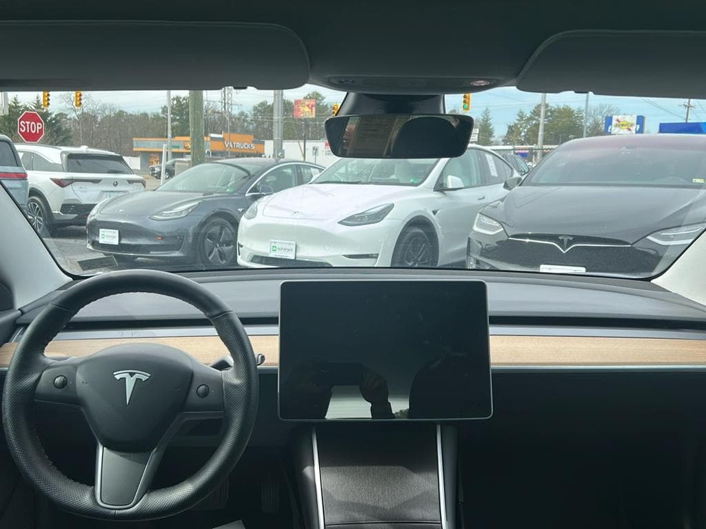 2020 Tesla Model 3 view 13