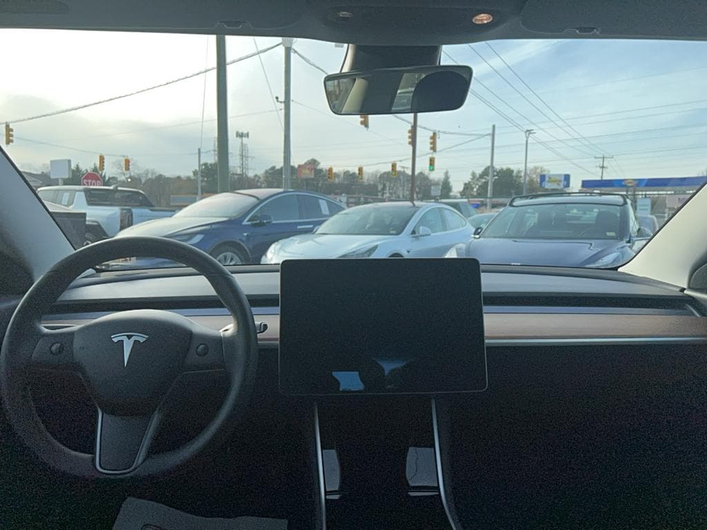 2020 Tesla Model 3 view 13