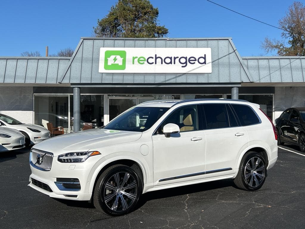 2022 Volvo XC90