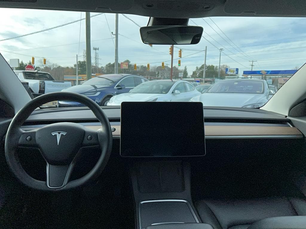 2021 Tesla Model 3 view 13