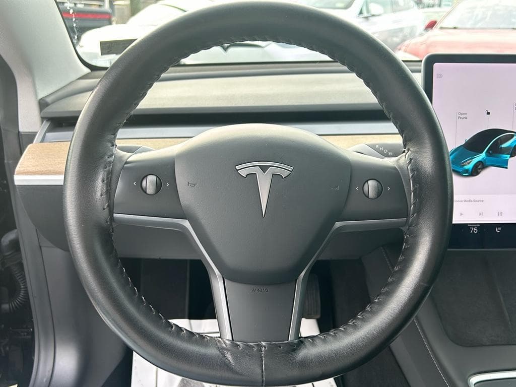 2021 Tesla Model 3 view 8