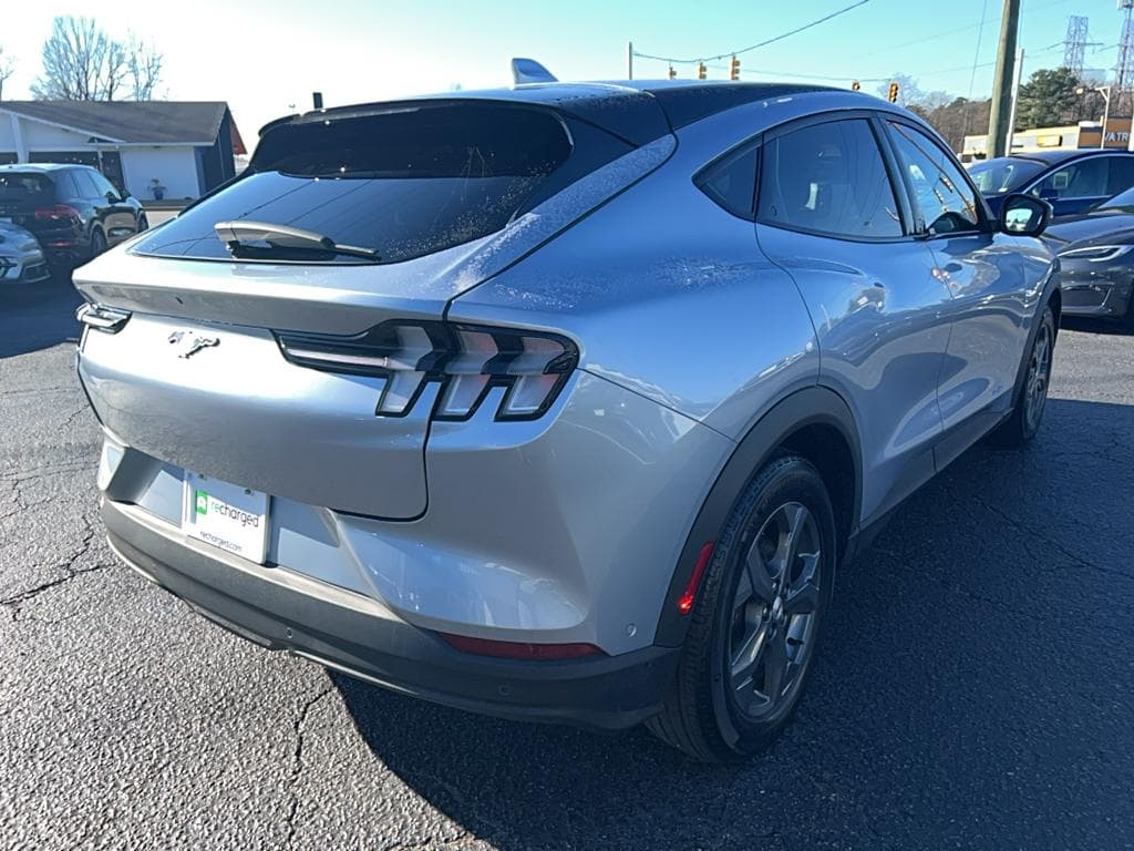 2022 Ford Mustang Mach-E view 3