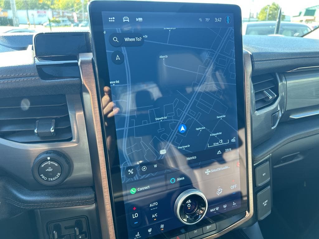 2022 Ford F-150 Lightning view 10