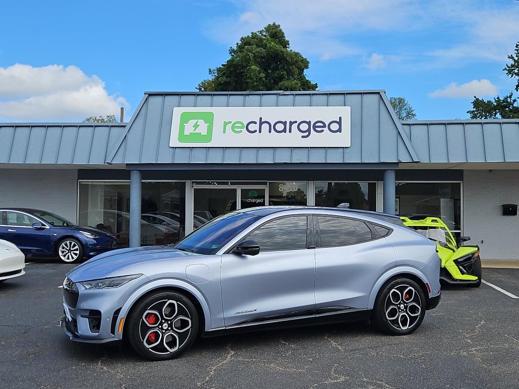 2022 Ford Mustang Mach-E