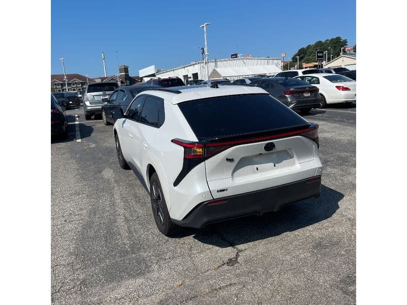 2026 Toyota bZ view 4