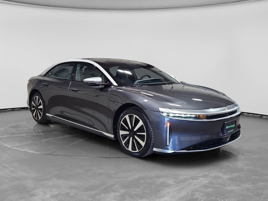 2023 Lucid Air view 4