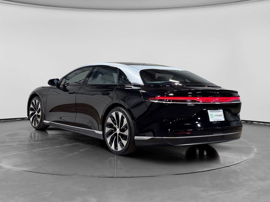2022 Lucid Air view 2