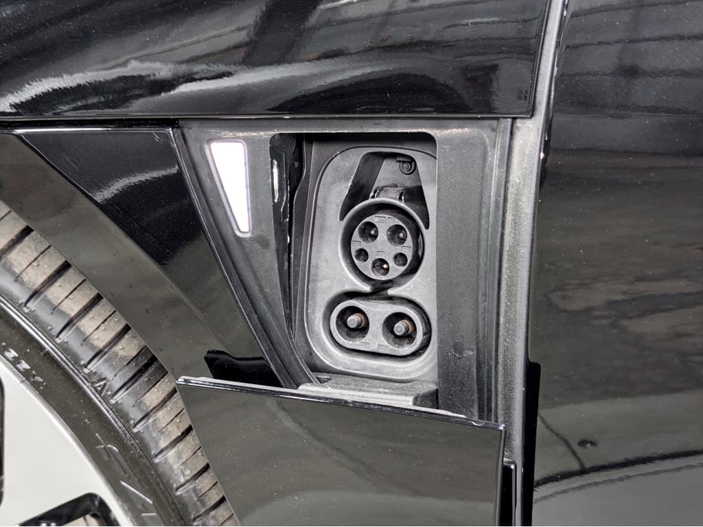 2022 Lucid Air view 5