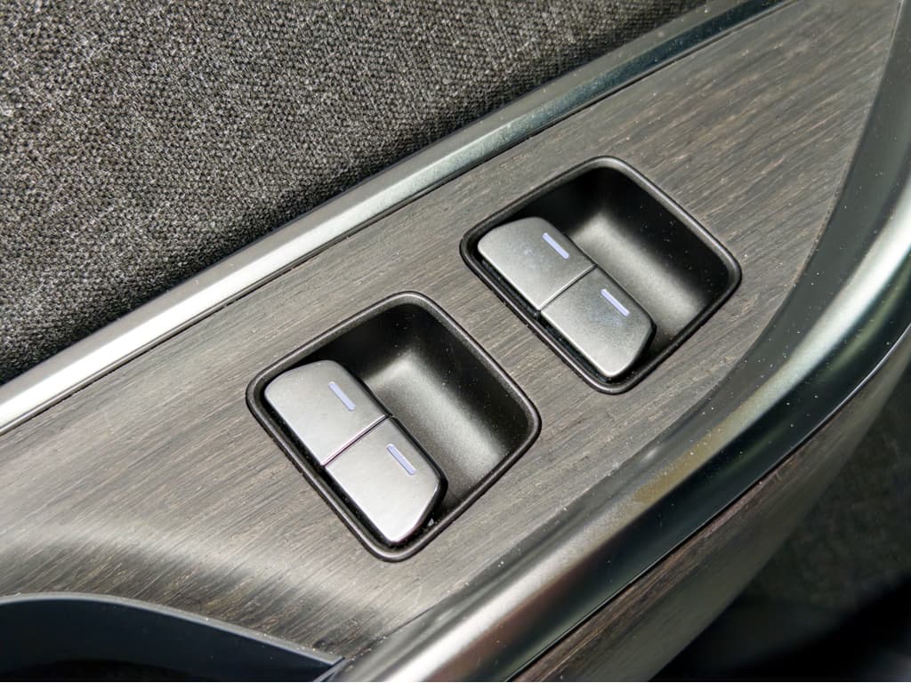 2022 Lucid Air view 7