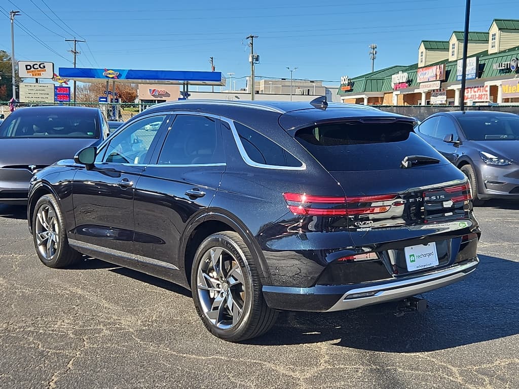 2024 Genesis Electrified GV70 view 2