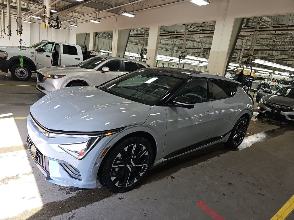 2025 Kia EV6