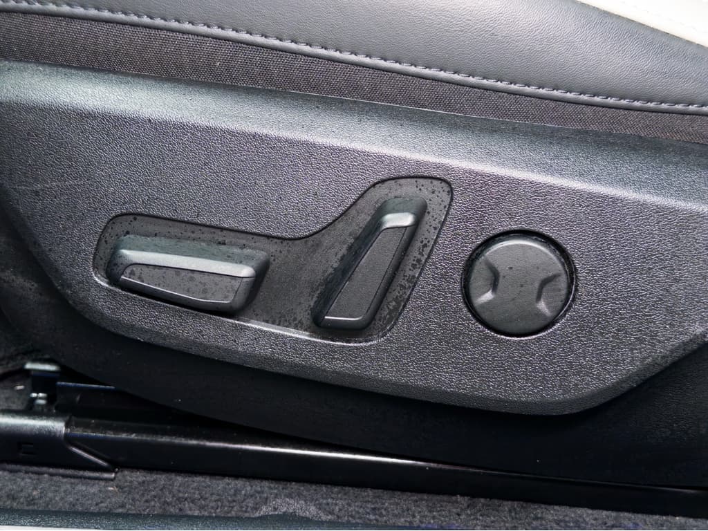 2025 Kia EV6 view 6