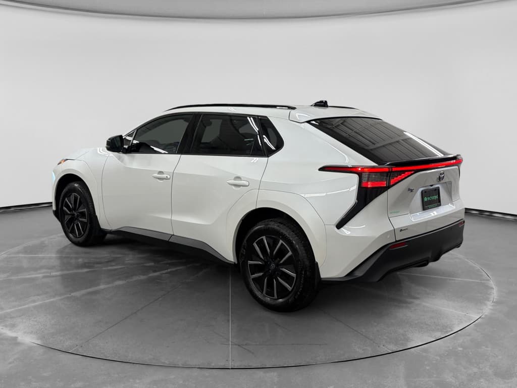 2026 Toyota bZ view 2