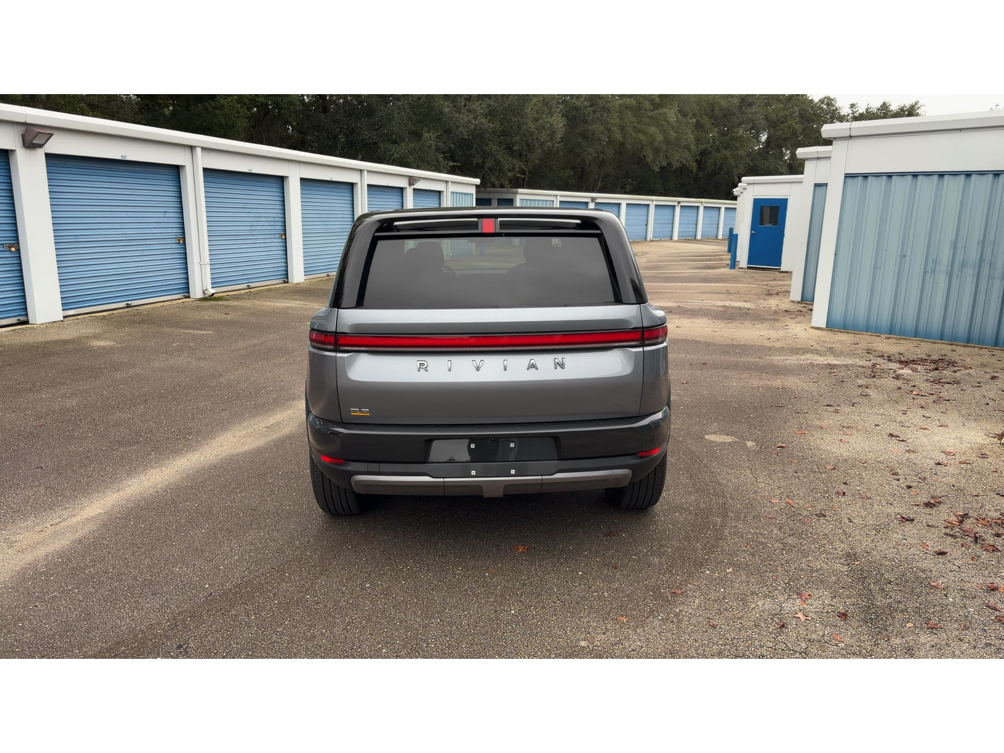 2027 Rivian R2 view 4