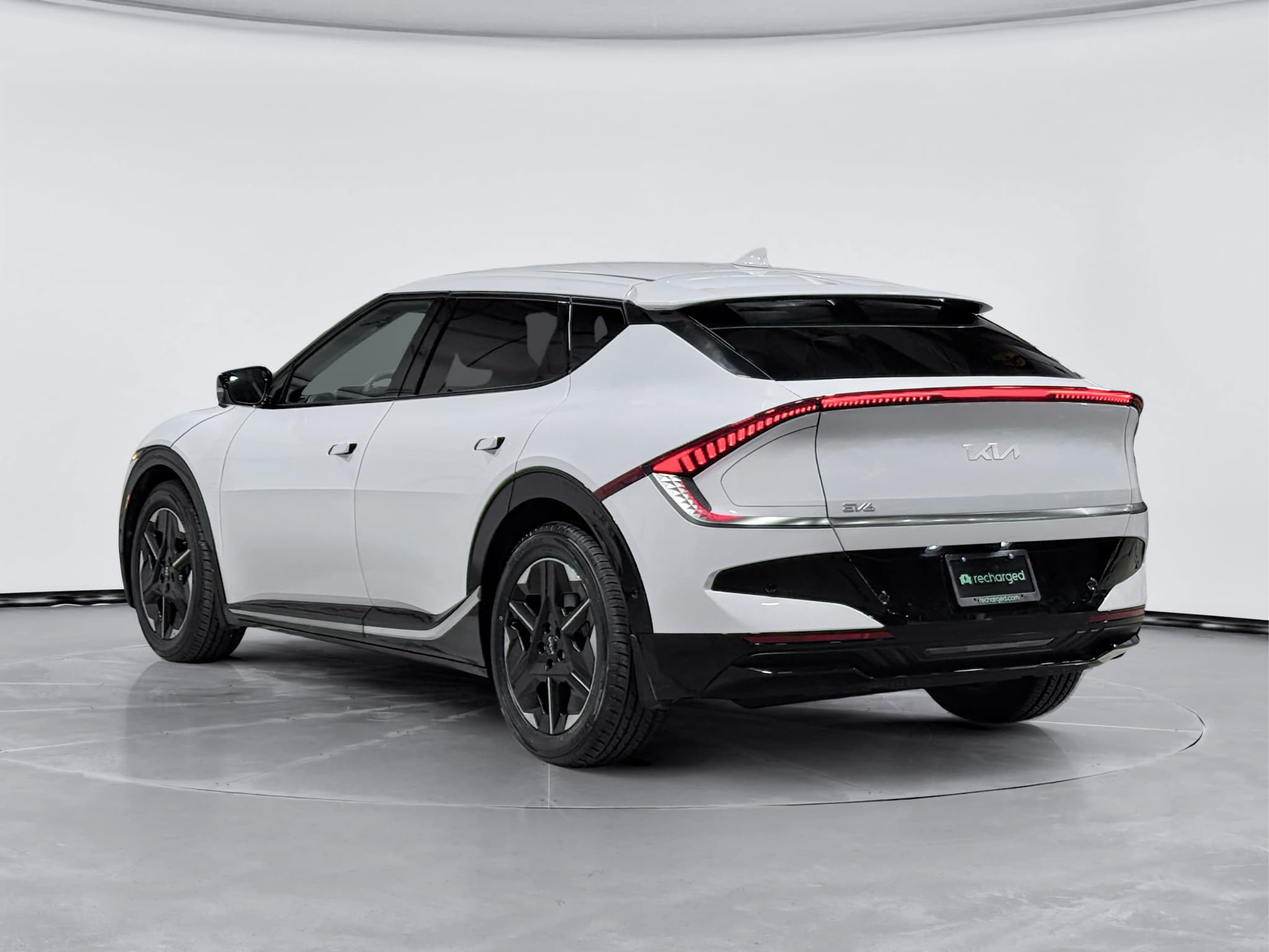 2025 Kia EV6 view 2
