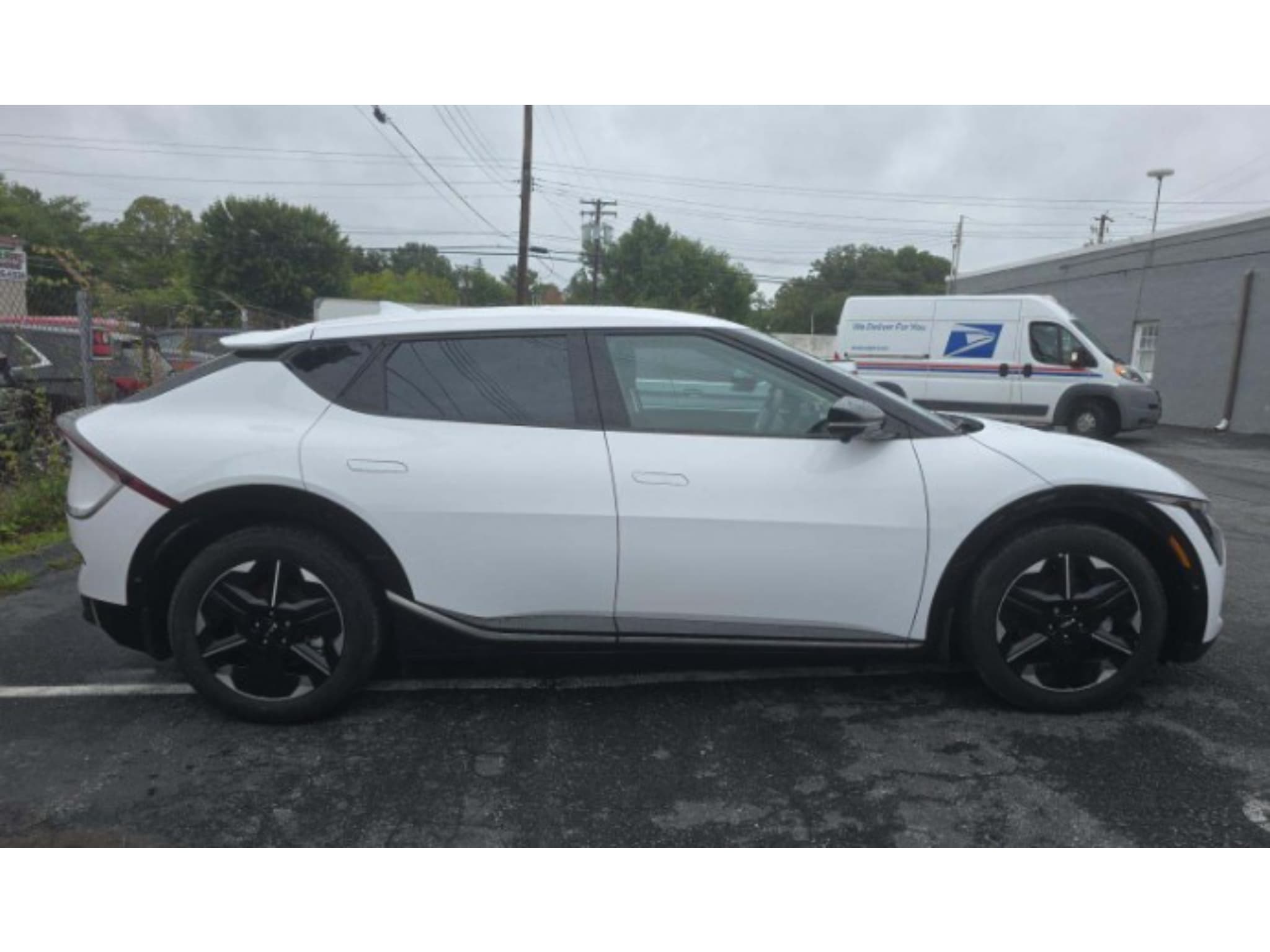 2025 Kia EV6 view 2