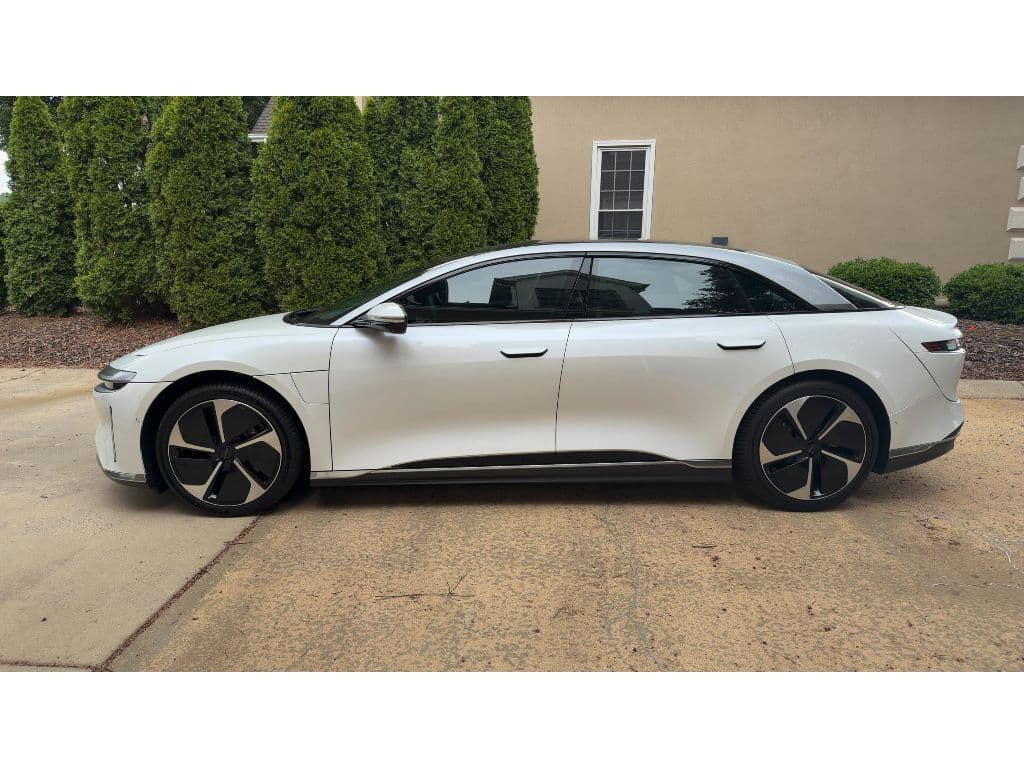 2023 Lucid Air view 2