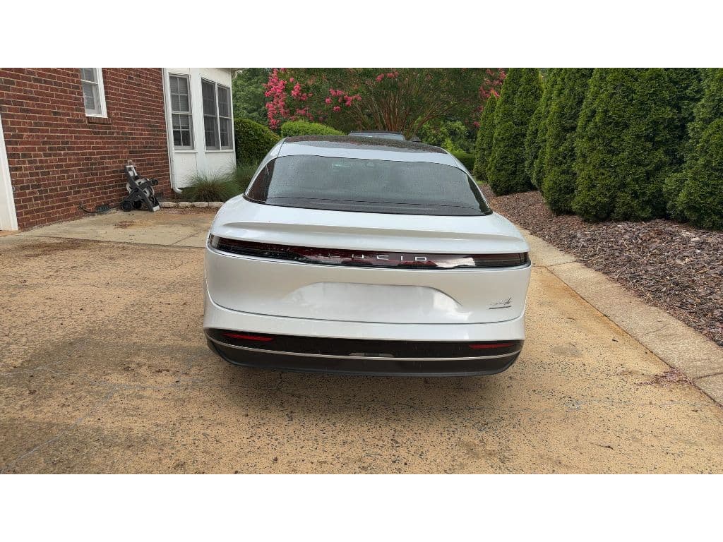 2023 Lucid Air view 4