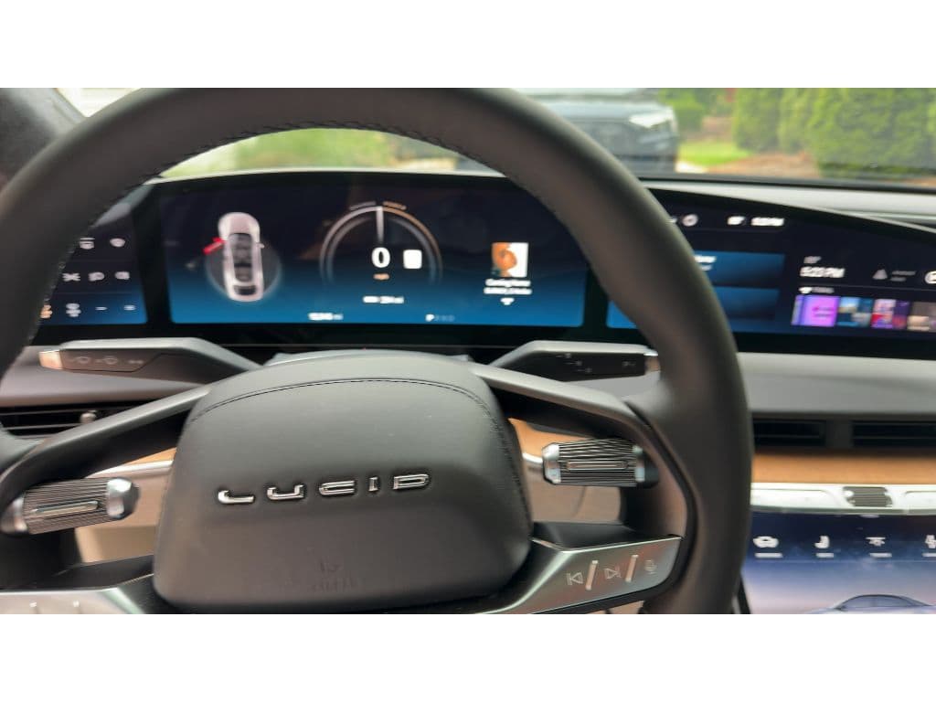 2023 Lucid Air view 5