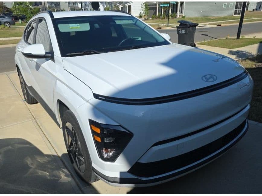 2024 Hyundai Kona view 2