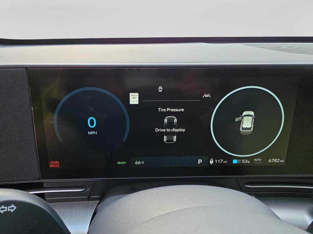 2024 Hyundai Kona view 7
