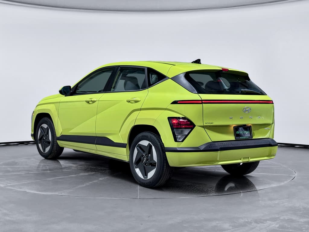 2024 Hyundai Kona Electric view 2
