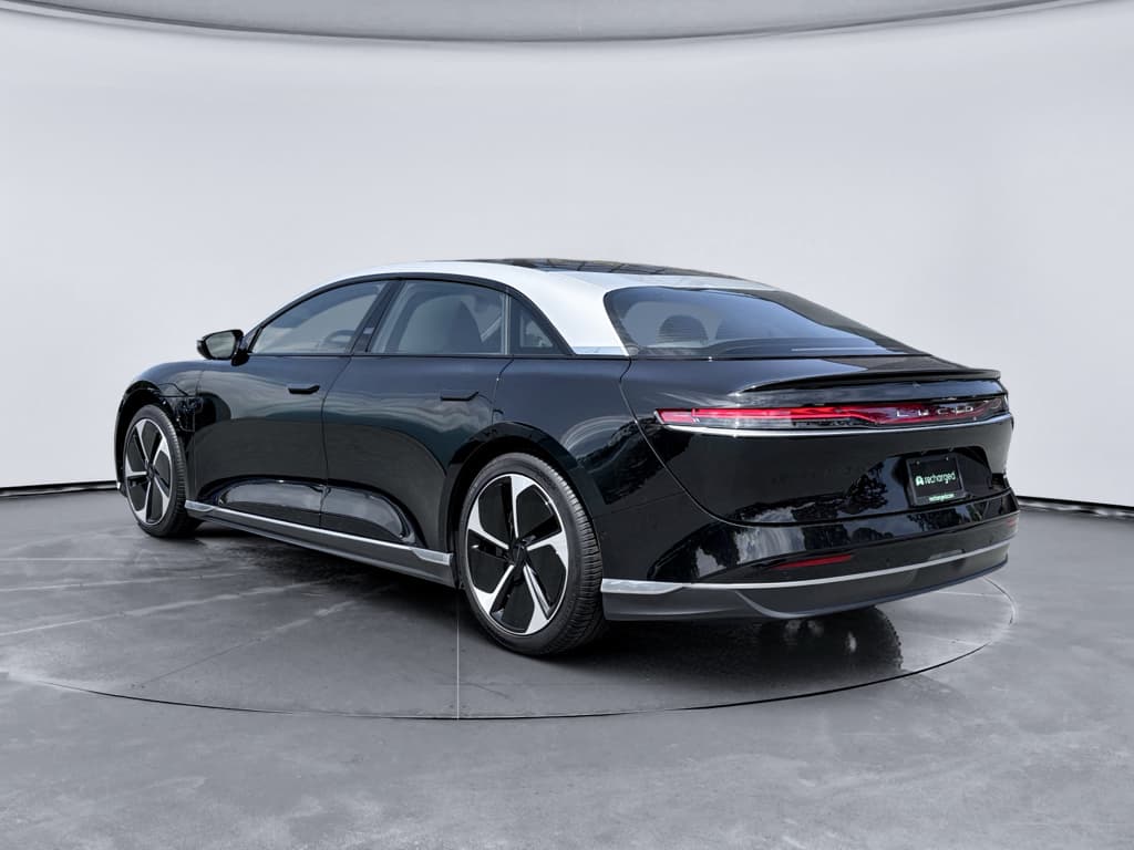 2022 Lucid Air view 2