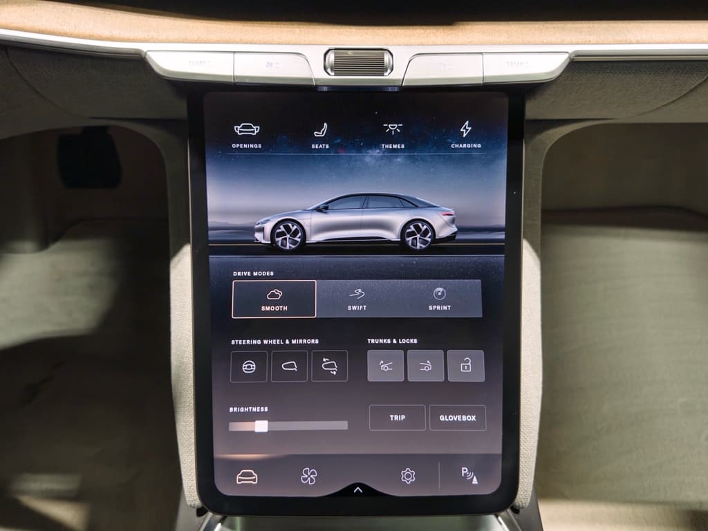 2023 Lucid Air view 16