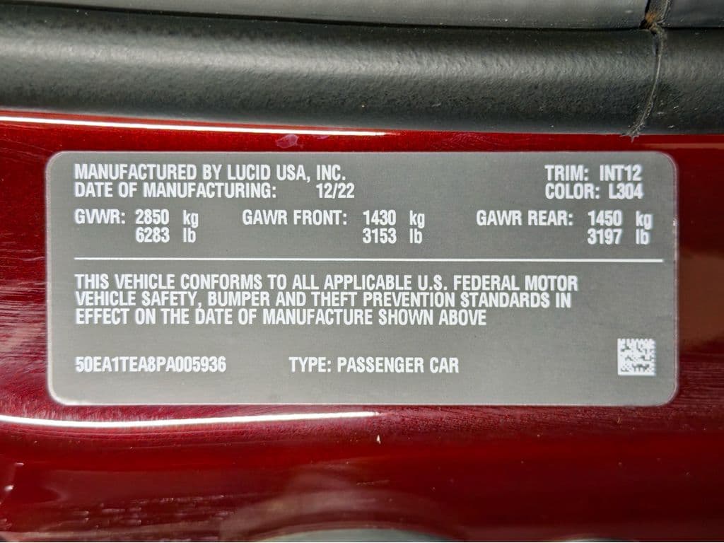 2023 Lucid Air view 32