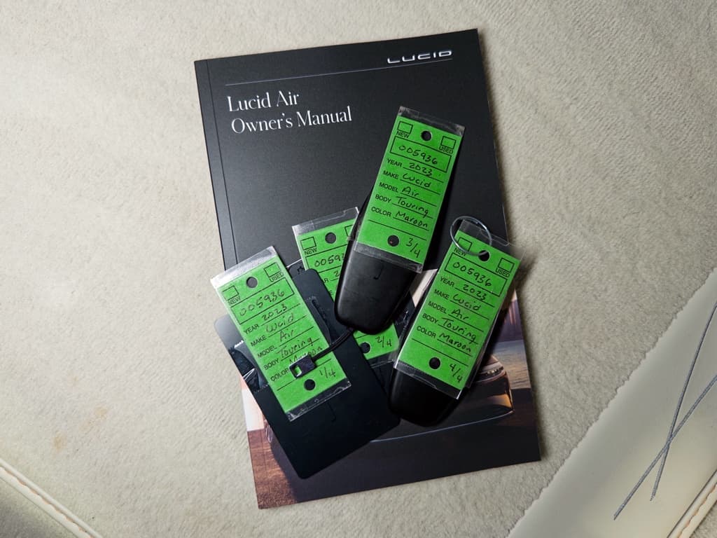 2023 Lucid Air view 26